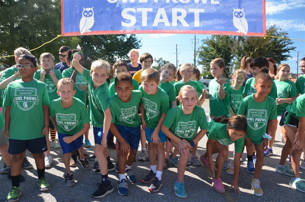 Picture of Students at the Owl Prowl